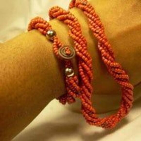 Red Beaded Bracelet Necklace Jewelry Set - Picture 1 of 4